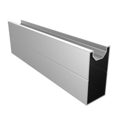 Sambungan Rel Aluminium Untuk Sistem Tanah Surya