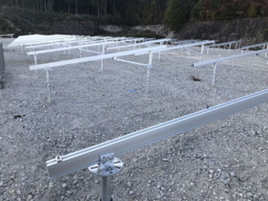 Sekrup Pemasangan Tanah Surya